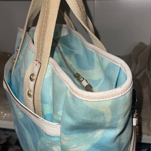 Cute - Picture 4 of 5